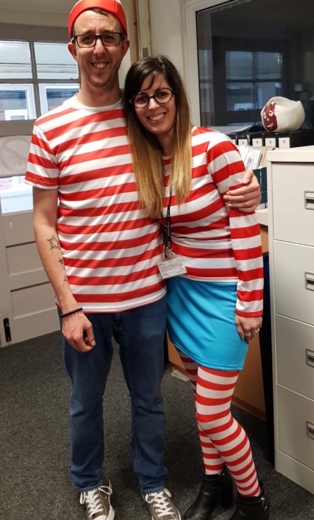 KingsmeadENG_'s tweet photo. In our department everyday is World Book Day! https://t.co/yoY0kOvL4d