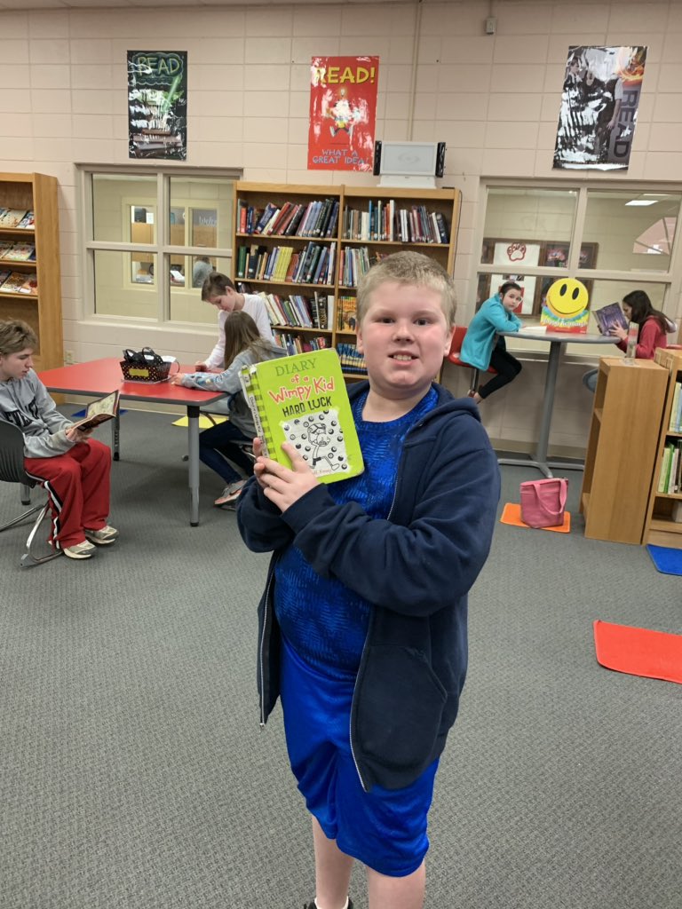 StephanieLisk's tweet photo. CMSS DEAR Day - #CabotReads https://t.co/eij9C0QpDq