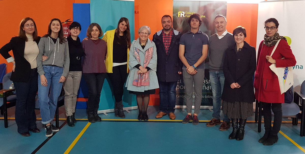 IFuentelarreyna's tweet photo. Celebramos el primer encuentro del Ágora FR para hablar de igualdad, con Matilde Fernández, Presidenta de Acnur España; Eva Martín, gerente de consultoría en Indra; Laura Guarddón, psicóloga clínica y sexóloga; y Araceli Merino, profesora. #ElEntusiasmoPorEnseñar #SemanaMujerFR19 https://t.co/BdrgrUFrA4