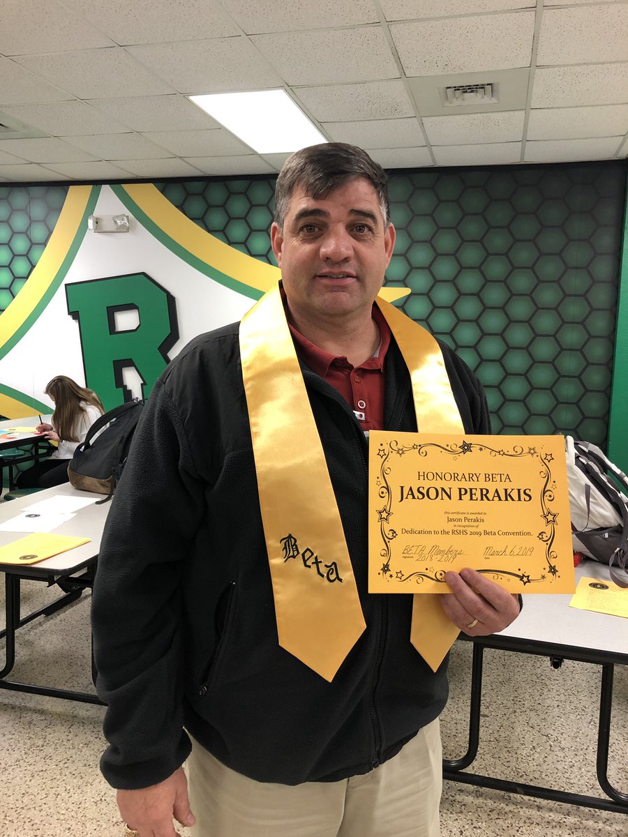 RSHSBeta's tweet photo. This is someone who went above & beyond for our beta club at state convention. He drove our props to Greensboro from Rockingham. He also dedicated his time to keep an eye on us at the mall all day! Thank you Mr. Perakis, our honorary beta member! #TEAMUpThursday #BetaWeek19 https://t.co/MXHYmfOKJp