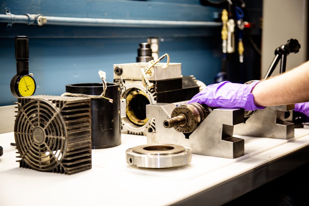 MecPrecision's tweet photo. TECHNICIEN DE MOTEUR ÉLECTRIQUE (SPINDLE)

ES-TU LA PERSONNE QUE L'ON RECHERCHE?
Tu aimes la mécanique, tu aimes désassembler des pièces et résoudre des problèmes. Regarde la description d'emploi, c'est peut-être ce que tu cherches!

https://t.co/yTsw7fPUXK https://t.co/hr3PTrox9x