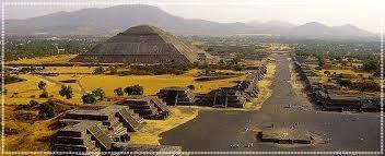 mayaexploration.org/study_mecgrofe…   Visit 2 of the 3 largest pyramids in the world - in North America!  A five day adventure next month.  Do something spontaneous! conta.cc/2EFltZu