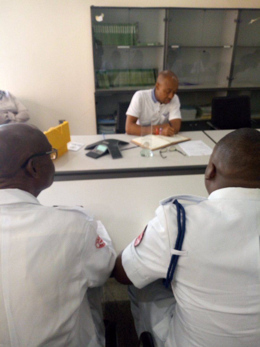 nrcs_Fct's tweet photo. @nrcs_Fct  welcomed by Prof. Chidi Odinkalu a Human right activist and one of the beneficiaries of the Nigerian Red Cross Society FCT Branch Humanitarian Award #HC2018 https://t.co/J4mCBgh6Gf