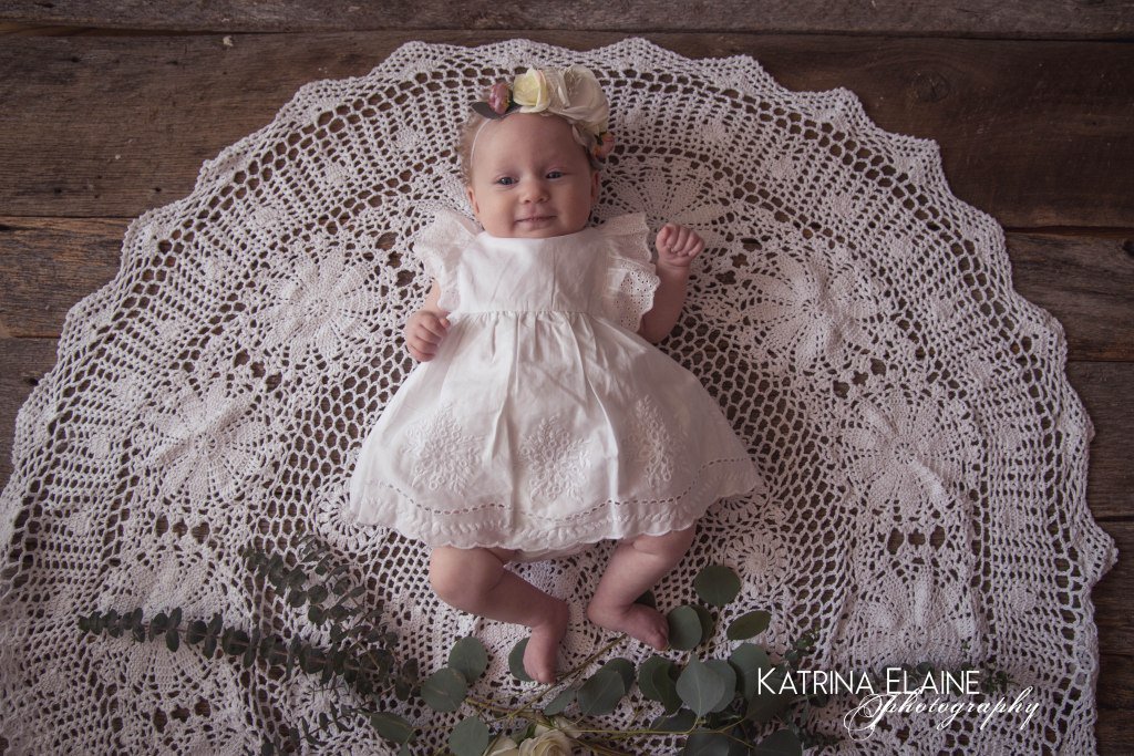 KEPhotographyKC's tweet photo. River Market 3 month old session https://t.co/1oKYGuy2zw https://t.co/QGqQqTQBhS
