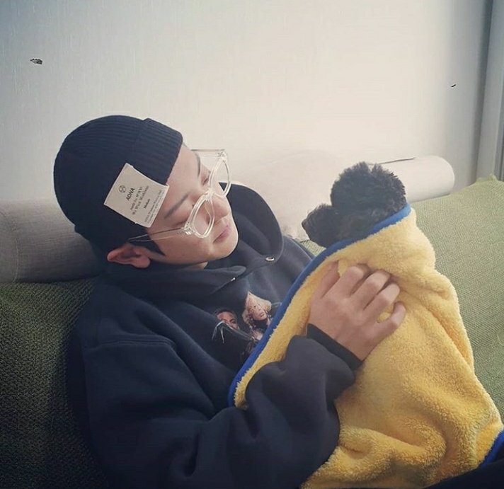 SaltyVirus94's tweet photo. Hello angel...
그림 같아
하늘을 보면 너만 보 여

💕🐯🐶💕

영원할 수 있다면 나 뭐든지 할게...

#EXOLSeIcaDay https://t.co/etpOhzprBF