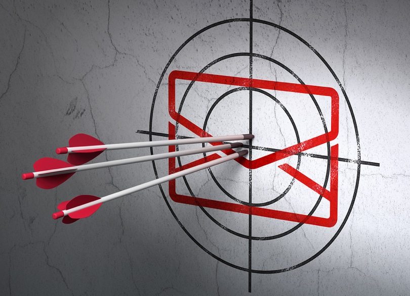 jeffbullas's tweet photo. Email Marketing Hacks: Read This Checklist Before Hitting Send #emailmarketing #hacks https://t.co/lpDnEWM1z1 https://t.co/RyIF7oAgCu