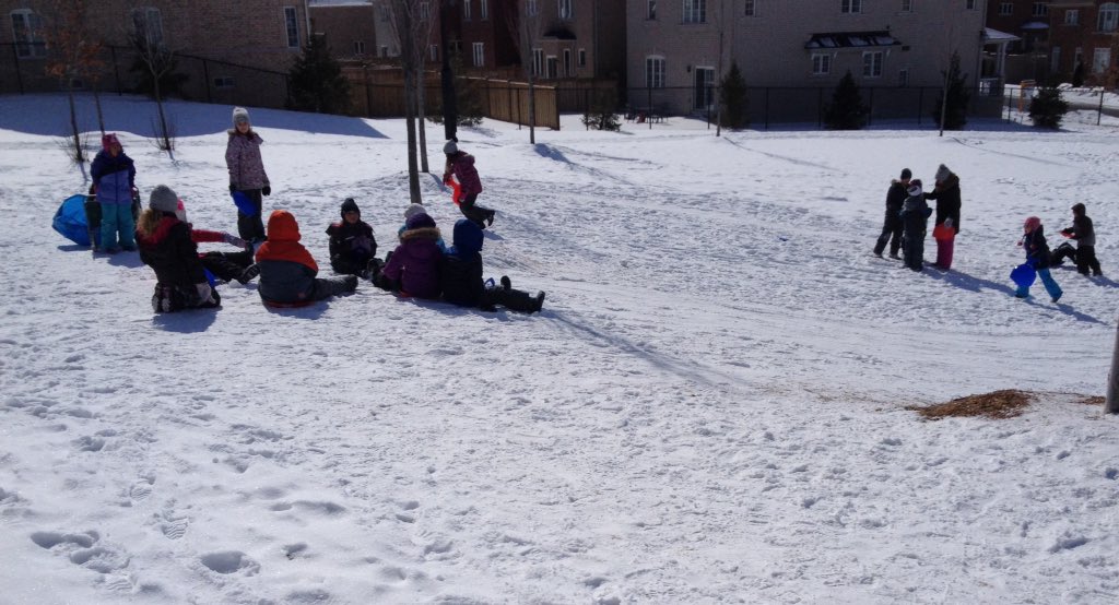 Rm111Gators's tweet photo. Enjoying natural inclined planes to learn about forces &amp; simple machines. We also read a traditional Anishinabe story about maple syrup. https://t.co/s4HD0HHXEY