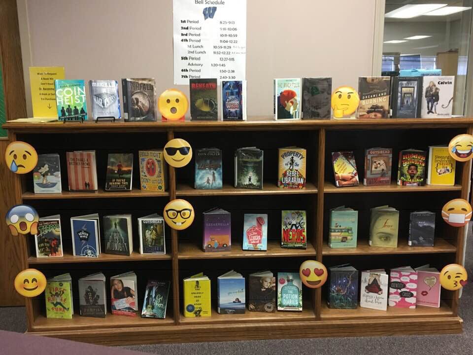 woodlandcolts's tweet photo. We are loving the emoji book display in the library! ๐๐๐๐๐ค๐ท๐ฑ ๐ค๐๐ฎ #woodlandlibrary #onefps https://t.co/AkdWVeQ2UM