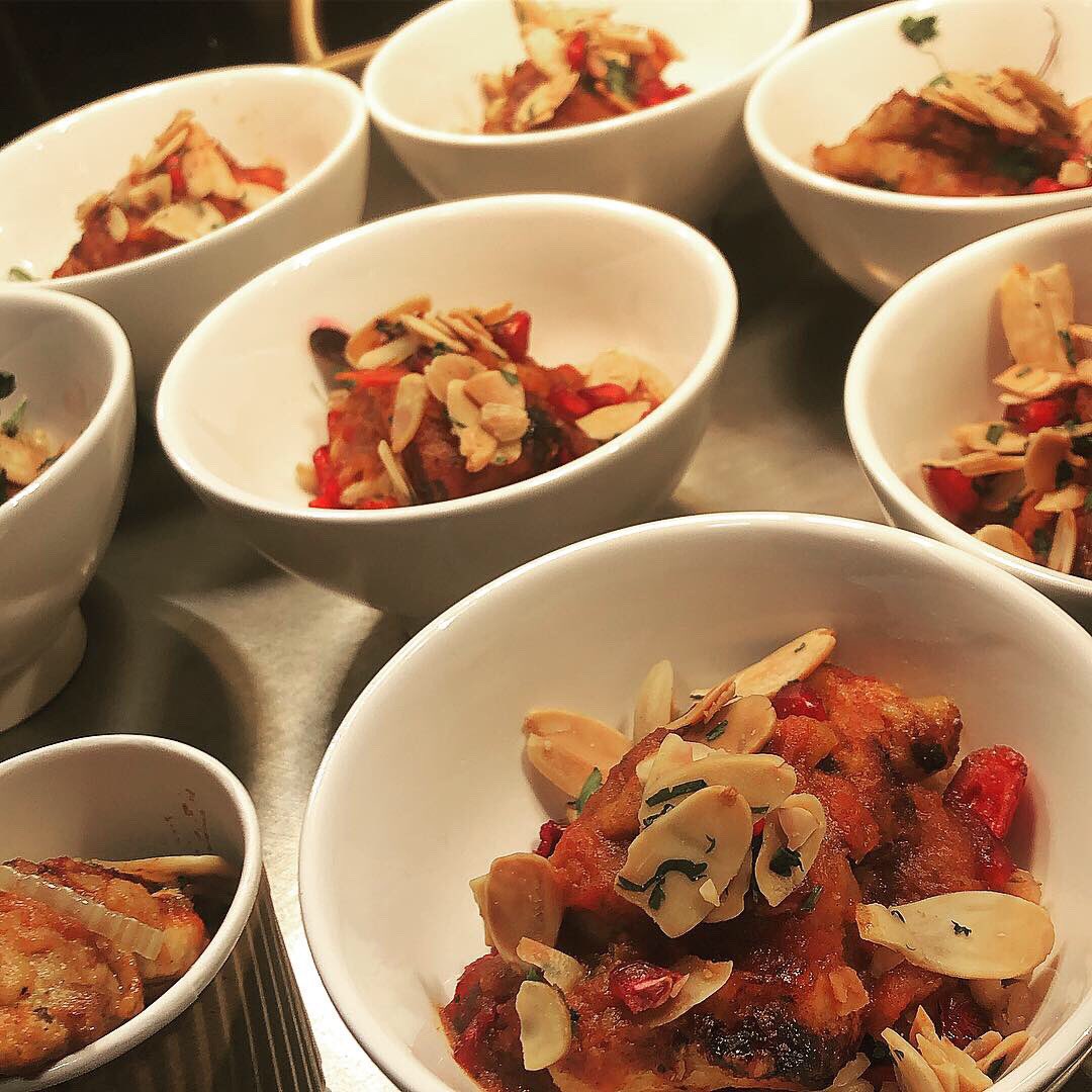 WSHGraduates's tweet image. Just a few shots from today’s central food file! 😍💚🙌🏼 @BaxterStorey top work grads Will &amp;amp; Daryl assisting on this one too! The best company! #foodie #welovethisbusiness #foodfeststorey