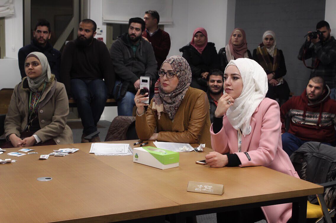 ShahdAsida's tweet photo. Photos from our last StudyJam event 🤗💻🤓 #GDGRamallah #GDGMENA #StudyJam19 #StudyJamMENA  #CloudStudyJam #PWA https://t.co/bzcGE6lStR