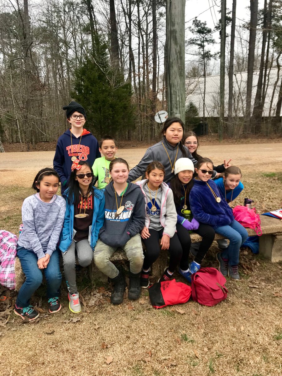 misskjohnson7's tweet photo. More fun at camp! ⁦@columbiaeschool⁩ https://t.co/GYxD7BjVvk
