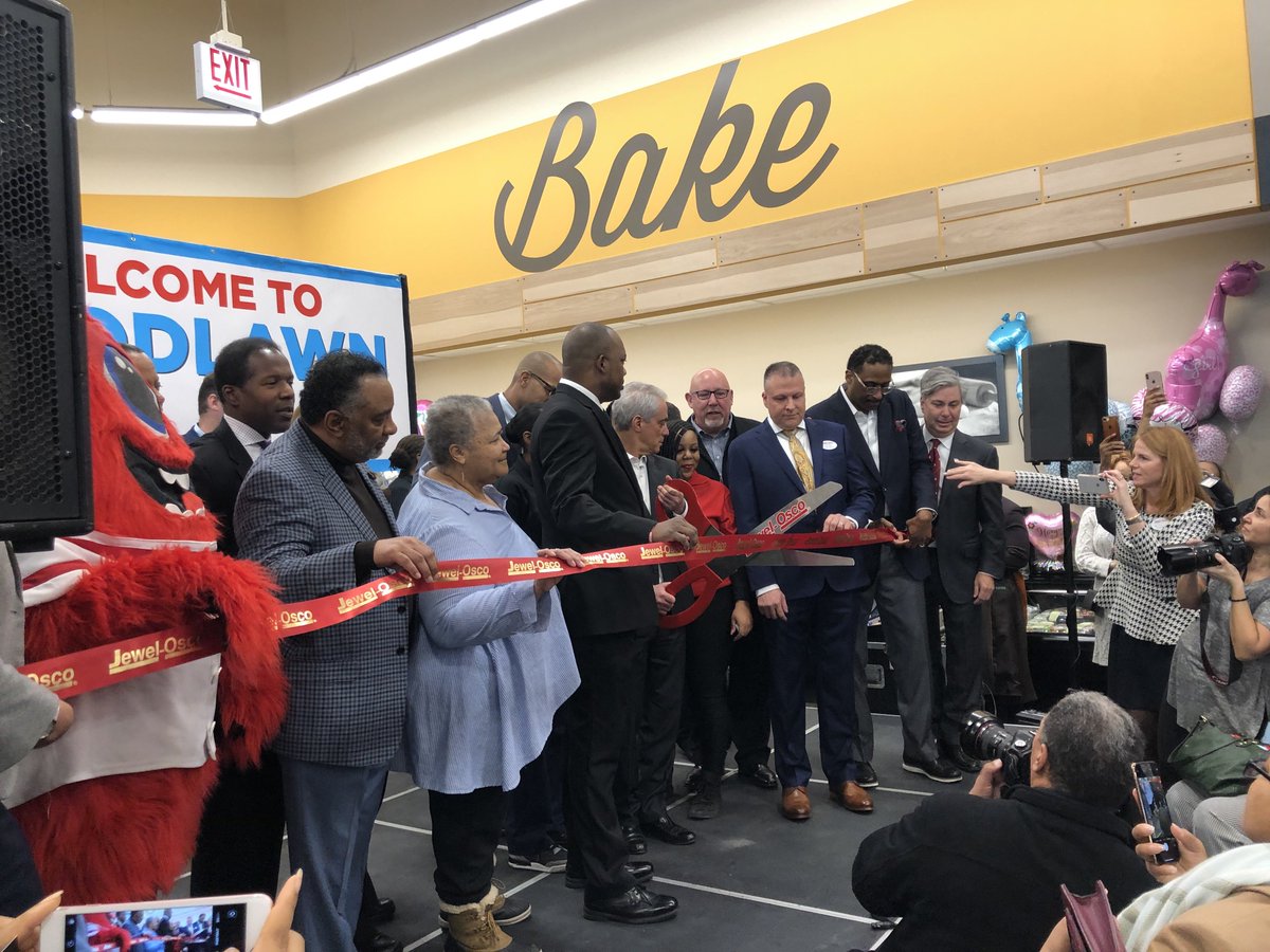 Excited to welcome <a href="/jewelosco/">Jewel-Osco</a> to Woodlawn! 200 anticipated jobs and the neighborhood's first full-service grocery store in more than 40 years.  Thanks to <a href="/POAHCommunities/">POAH</a>, <a href="/ChicagosMayor/">Mayor Brandon Johnson</a>, <a href="/dl3realty/">DL3 Realty</a>'s Leon Walker and <a href="/ALDERMANWBC/">Brian E. Hopkins</a> for their work making this happen.