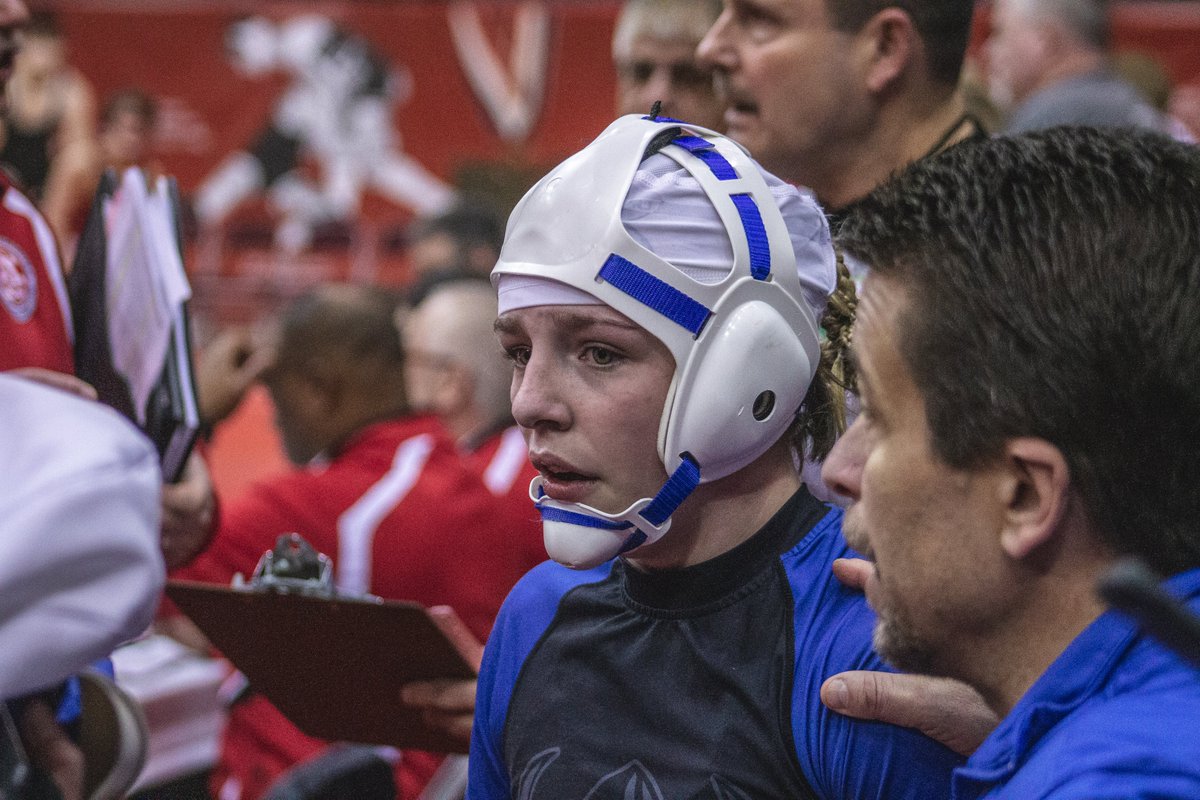OHSAASports's tweet photo. Casstown Miami East's Olivia Shore is the first girl to win a championship preliminary match in #OHSAA state wrestling individual tournament history! 👏 https://t.co/8EAjGLmQpJ