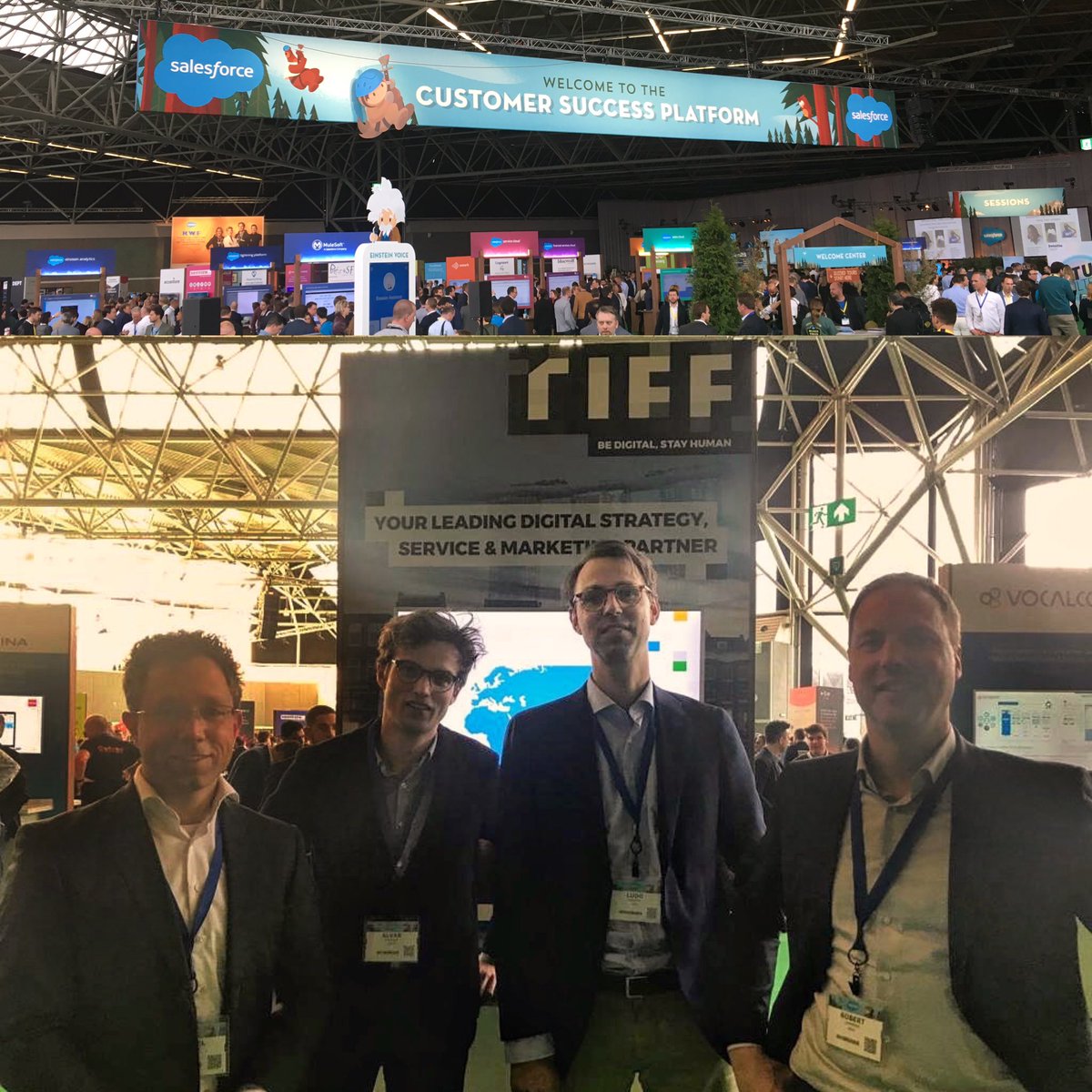 We had a great #SalesforceTour today! Thanks for having us ⁦<a href="/salesforce_NL/">Salesforce NL</a>⁩ and for the drinks afterwards 🙏🏻⁦<a href="/Gen25NL/">Gen25</a>⁩