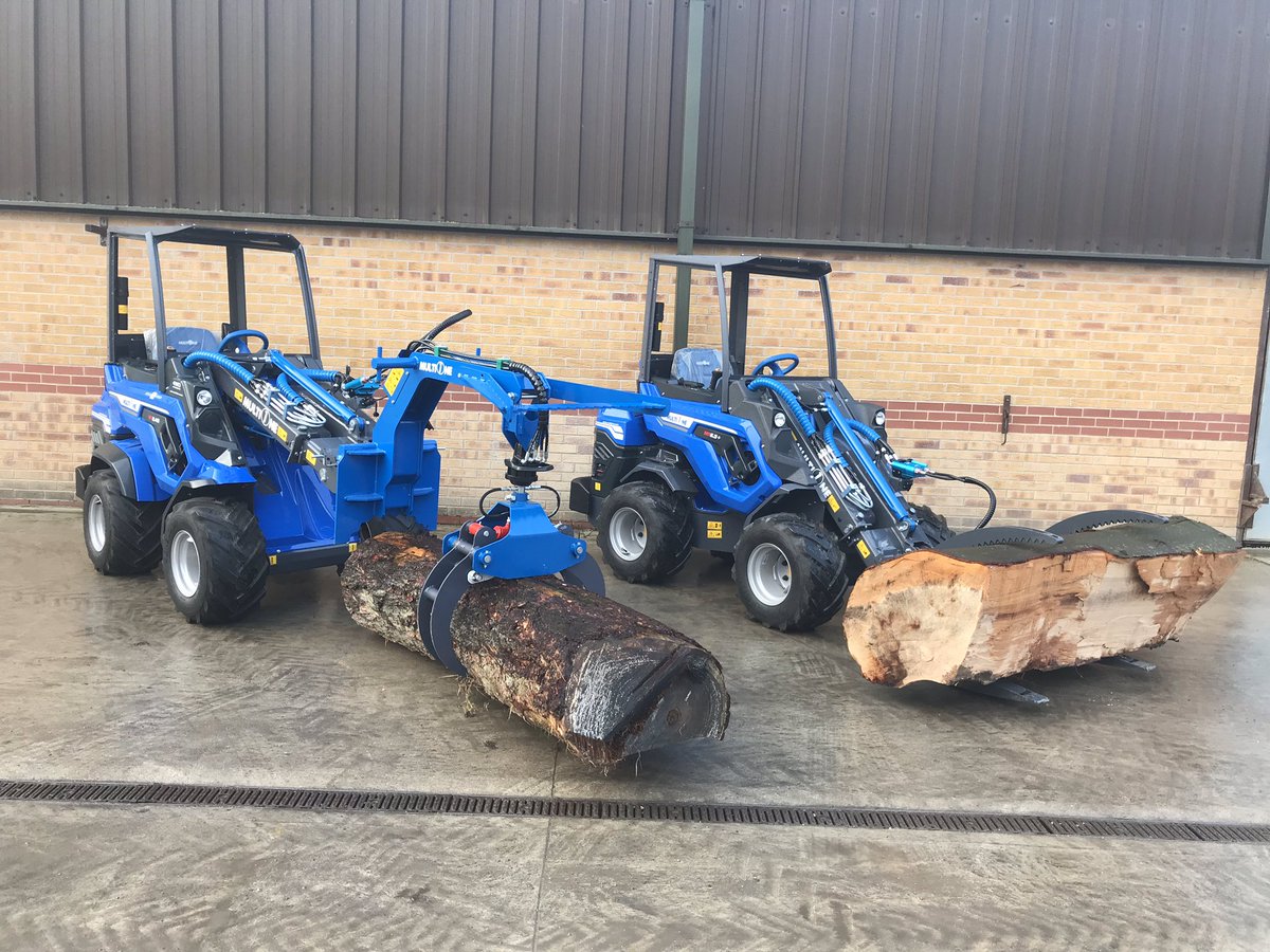 MultioneUk's tweet photo. Loaded up and ready to demonstrate, the #Arborist favourites 6.3+ and 8.4S in our yard awaiting the next visitor...
#transformyourwork #beproductive https://t.co/b4gRdtotRp