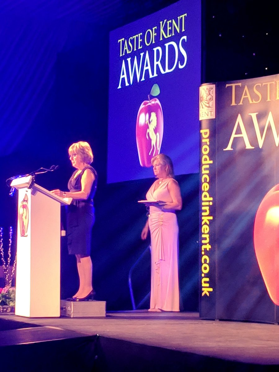 Stephanie Durling, Manager of <a href="/ProducedinKent/">Produced in Kent Ltd</a> explaining at the #ToKA19 dinner that the businesses they work with having an amazing collective turnover of £458m. Massive contribution to the #Kent economy.