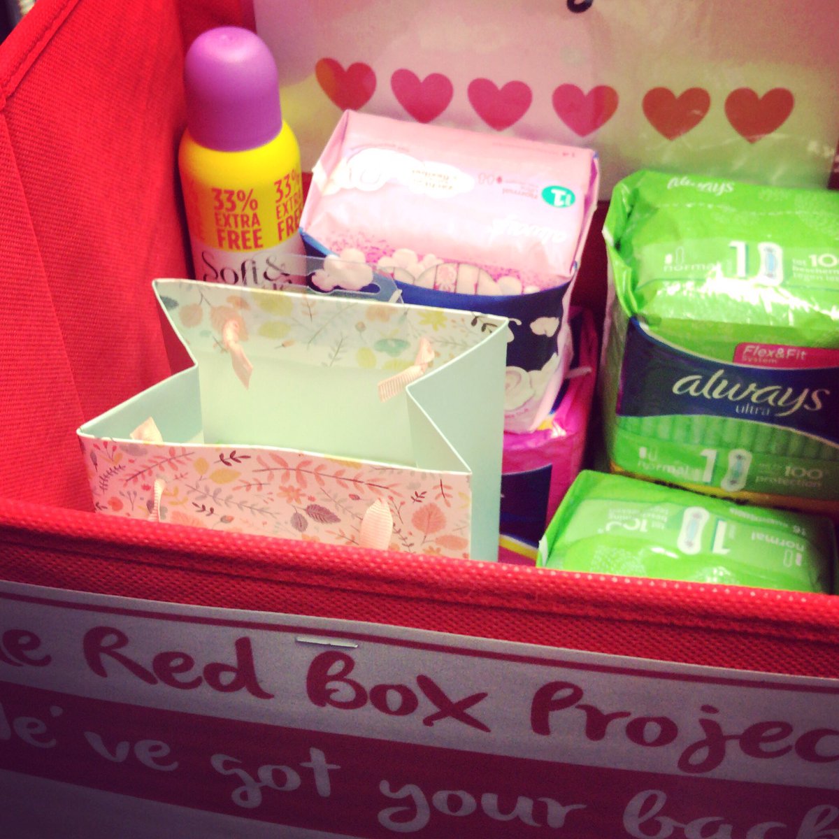 BoxDales's tweet image. A busy night of red boxing = four new boxes ready to go into schools tomorrow! ❤️#endperiodpoverty @RedBoxProject #communitykindness #KindnessMatters
