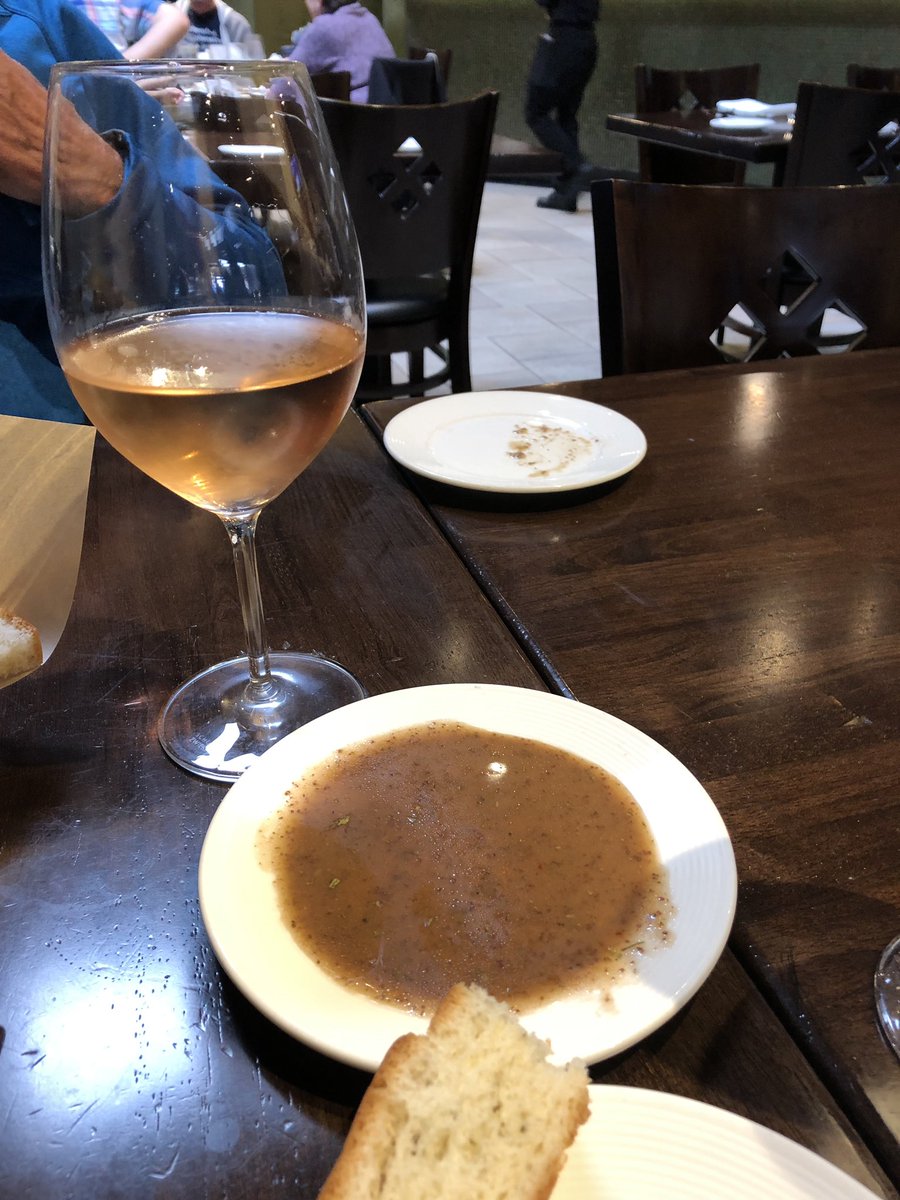 charsilverstein's tweet photo. My parents are currently at Citrus City Grille in Orange sending me photos of the my favorite bread and sauce of all time and I’m very upset. #CaptureCU https://t.co/G7ef93fGfM