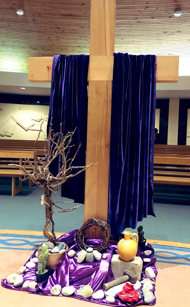 “ I will lead you into the desert and there I will speak to your heart”
#Naasparish@Ballycane Church#thanks to Esther, Sr Mary and Sheila for their creative work