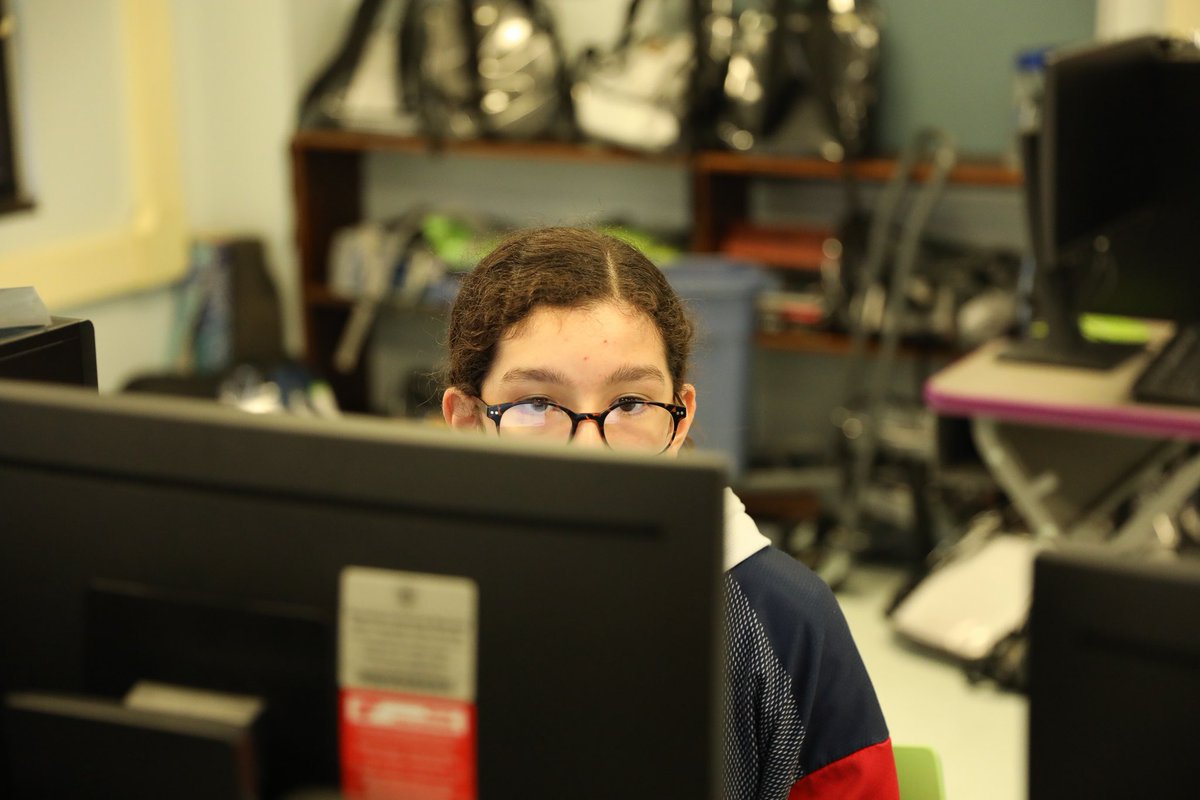 dataedwhite's tweet photo. Check us out!! Microsoft TEALS program promotes innovation in middle school students. DATA @ Ed White is currently the only Middle School in San Antonio participating in this program. #DATAdoes #theDATAway #rootedDATA #KidsDeserveIt #edwhitestory @RootEdSA https://t.co/0lYxbMGtwm https://t.co/0gMwuWd7l1