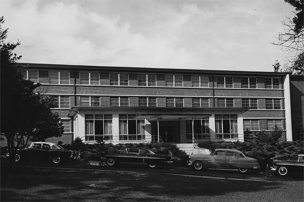 ECU Campus Living- Housing & Residence Life tweet media