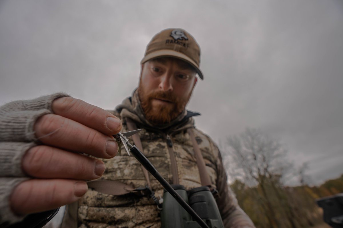 ArcusHunting's tweet photo. Made to Never Slip + NEVER FAIL.
...
FIRENOCK AERO CONCENTRIC TECHNOLOGY
This two O-ring system eliminates any thread slop and guarantees @RamcatBroadheads remains 100% concentric.
#HYDROSHOCK
📷: @KeeferBrothers , #RivalWild
#RamcatBroadheads
#OpenTheBloodGates https://t.co/homPc6KbeJ