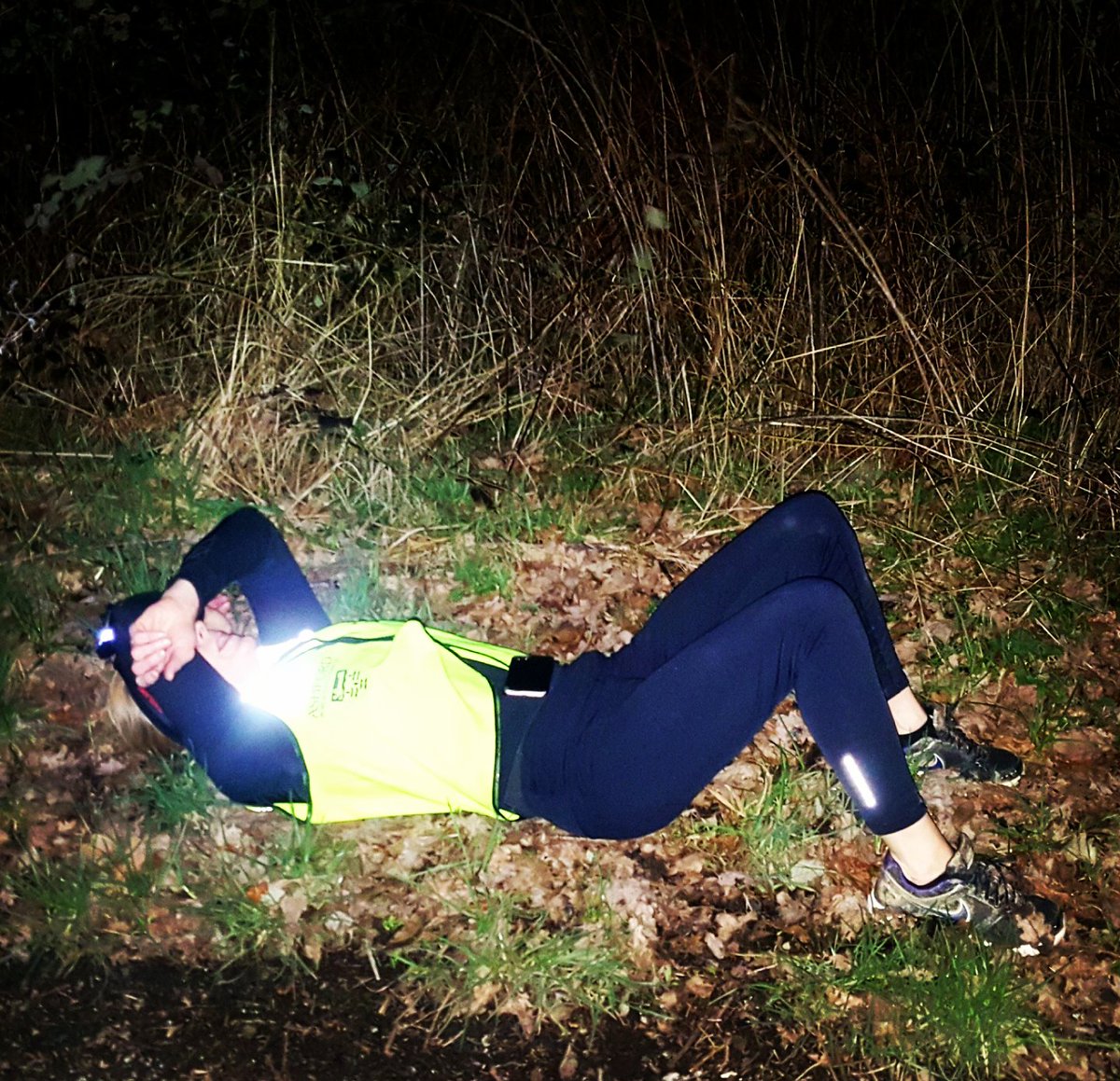 Great to see all ages getting involved in the #communityshop effort in #Smarden! <a href="/run_rural/">run rural</a> #runners joined in after serious exertion earlier tonight! Cake well earned! 🍰🏃🏻‍♀️🏃🏼‍♂️🌳 @PlunkettFoundat #fitfam #run #rural @peoplesbiz #socent