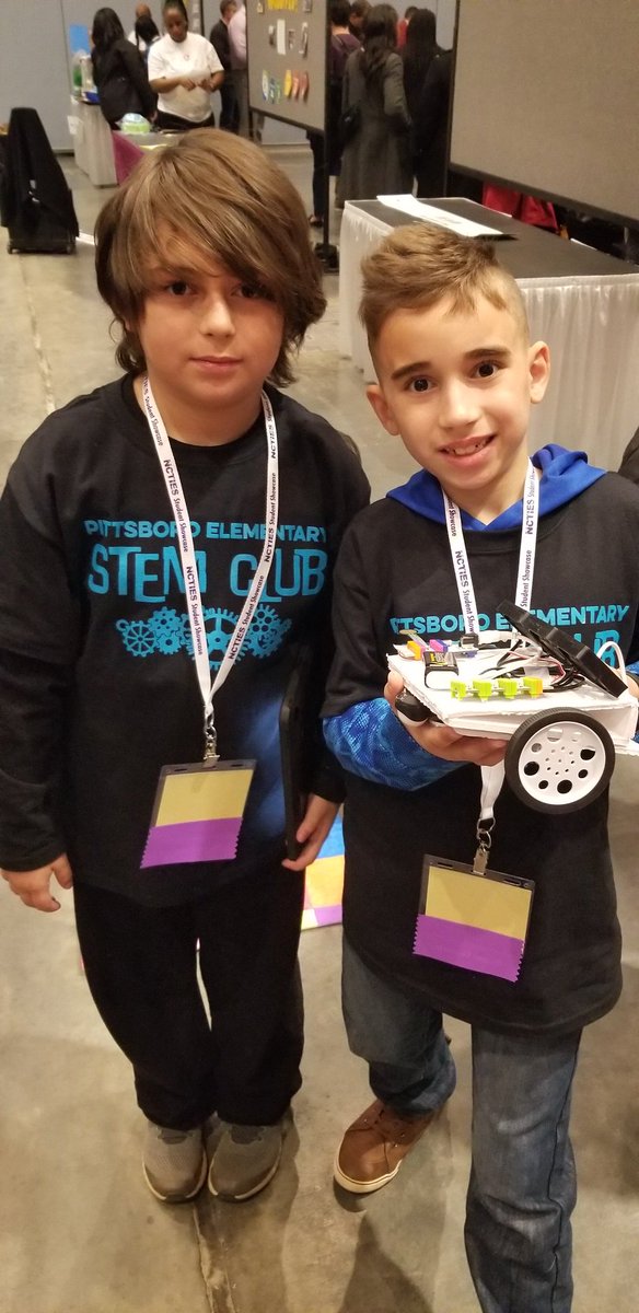 Mrs_Boecke's tweet photo. Student Showcase a Success @ncties! Congrats PES STEM Club! #ncties19 #PandaTies @PboroElementary @kellyslghtr https://t.co/mOBkhW3y4v
