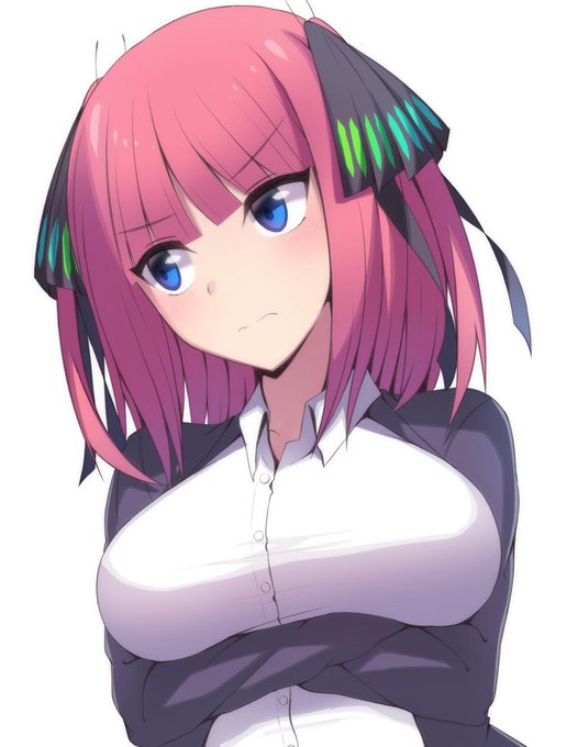 にょもすけさんがTwitterに投稿した中野二乃(五等分の花嫁)のイラスト。
