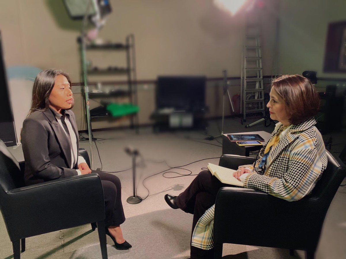 Mil gracias a <a href="/YalitzaAparicio/">Yalitza Aparicio Martínez</a> por la entrevista en la que hablamos de su nueva fase como defensora de los derechos de las trabajadoras del hogar. ¡Es realmente encantadora! ¡Bravo Yalitza, espero que tu voz sea escuchada! <a href="/ilo/">International Labour Organization</a> <a href="/OITnoticias/">OIT</a> <a href="/MarceBautistaB/">Marcelina Bautista Bautista</a>