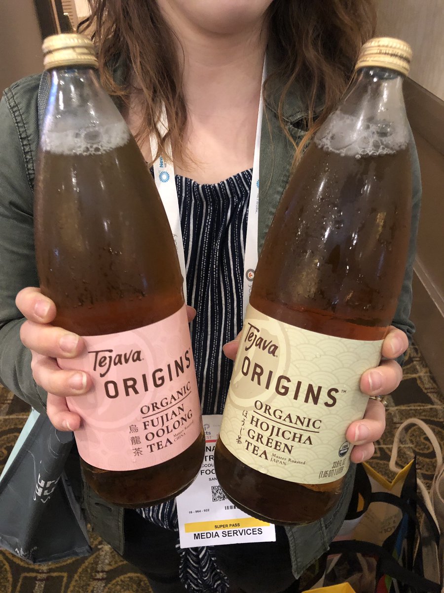 ThatsThatFuego's tweet photo. Are you a @Tejava_Tea fan? You should get excited about their newest flavors. Organic Fujain Oolong Tea & Organic Hojicha Green Tea! #Tejava #FoodbeastExpoWest https://t.co/M70UIhVKh1