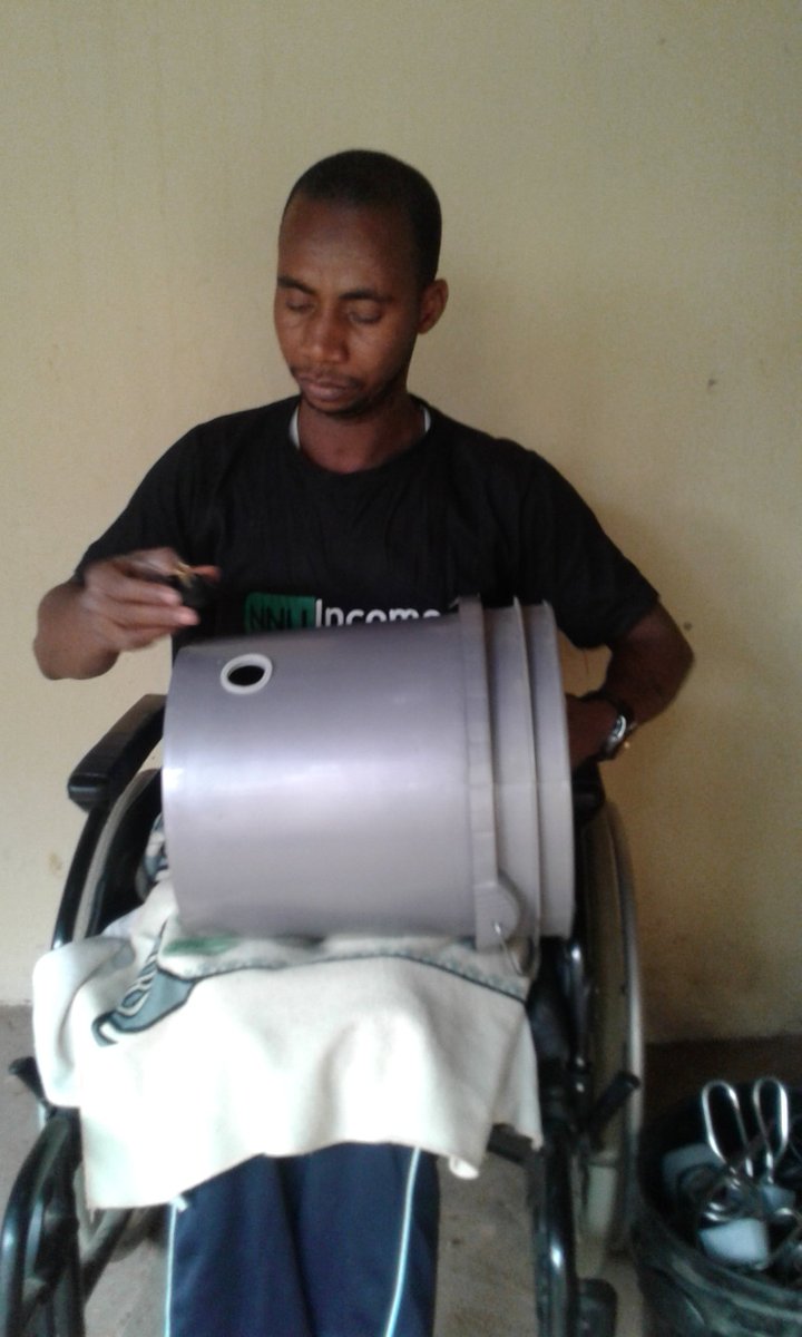 bokanturai's tweet photo. @Heirs_Holdings The bucket water heater is up for sale at a cheap affordable price.
you can  contact me through 08067686839 to place your orders. https://t.co/xtmiNvvI9t