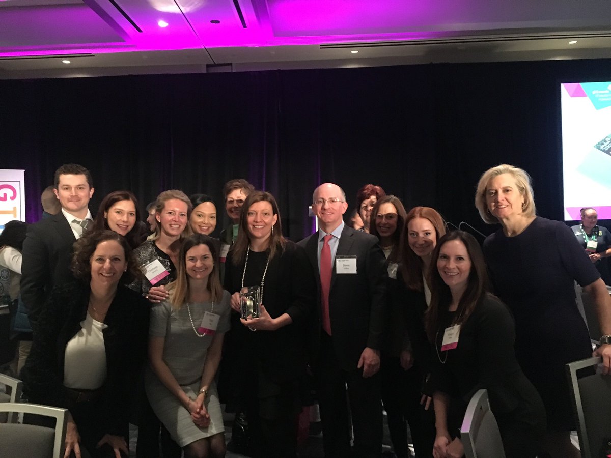 Congrats to <a href="/melloninvests/">BNY Investments Mellon</a>’ Amy Koch Flynn for being honored as a 2019 #leadingwomen by the <a href="/GirlScoutsEMass/">Girl Scouts E Mass</a> this morning! Feeling #inspired by the stories shared by Leading Women and Girl Scouts around the power of finding and raising our voices as women today.
