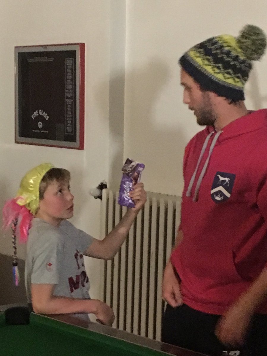 pvs_ski's tweet photo. Awards take a lot longer when Mr Lewis is in charge... #makingadrama #thekidsloveit #sirismoreentertainingthanmiss #bigkid https://t.co/VON6b2WIkE