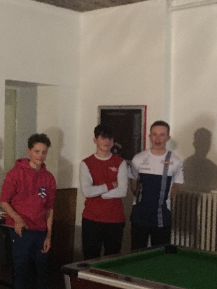 pvs_ski's tweet photo. Awards take a lot longer when Mr Lewis is in charge... #makingadrama #thekidsloveit #sirismoreentertainingthanmiss #bigkid https://t.co/VON6b2WIkE