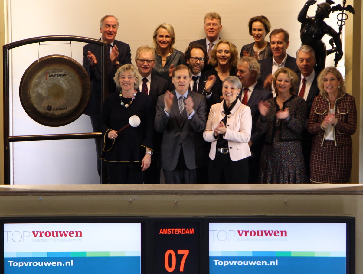 Samen met Topvrouwen.nl de beurs geopend voor meer vrouwen én diversiteit in de top van het bedrijfsleven. Het kan en het moet. Bij #Rabobank zijn we door het plafond en ervaren de kracht en de voordelen.