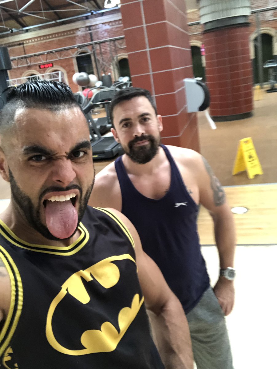 Nice lunchtime gym sesh with Lew 💪