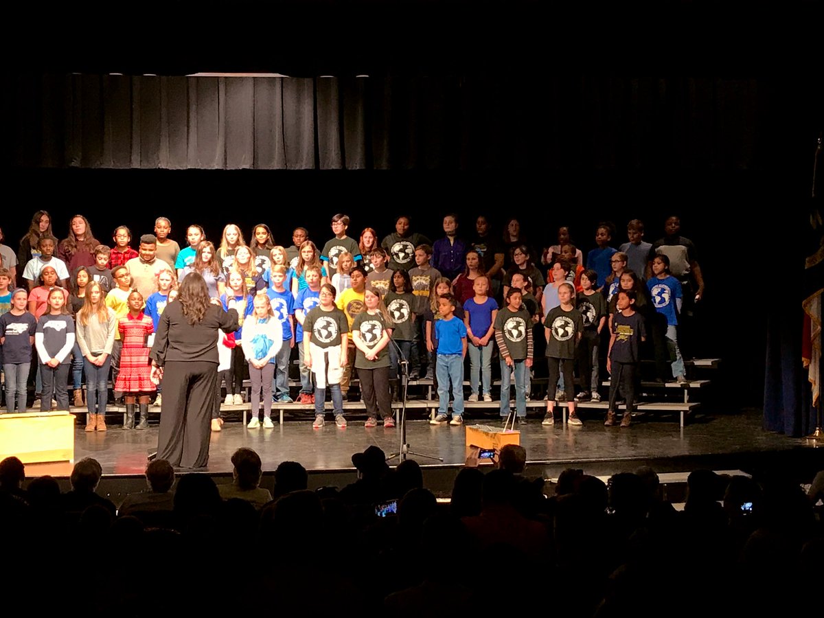GHMSBands's tweet image. A job well done to the 2019 @OrangeCoSchools Elementary All-County Chorus &amp;amp; Ms. Lilley for a fantastic performance this evening! #musicinourschools @GHMSChorus @ocsculturalarts @CameronParkEle1 @Central_ElemE4E @ECGlobalElem @HESSPLASH @GABChamps @NHVoyagers @Pathways_Stars