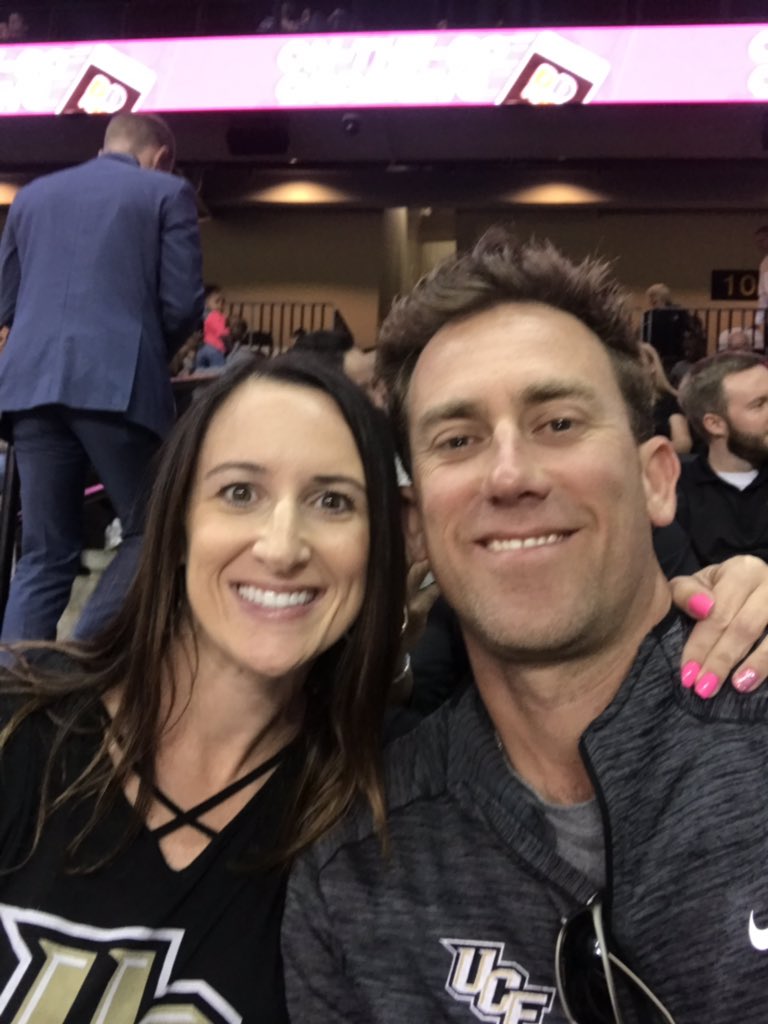 LoveladyLindsay's tweet photo. Date Night supporting @ucf_mbb in their Top 25 Battle! #selloutcfe #letsgo1and0 https://t.co/HyHXK4QJ8h