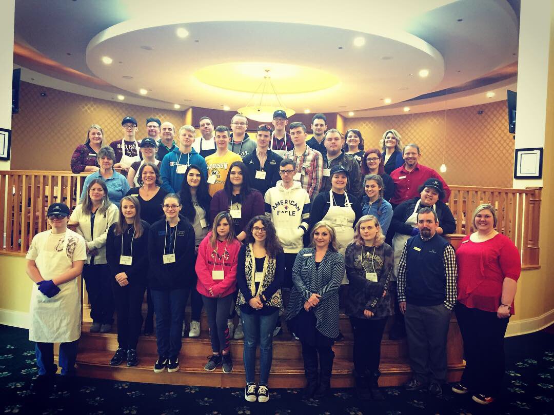 apprenticeday's tweet photo. A look into today’s apprentice day @GladeSpringsWV in Daniels, WV. We had students from Greenbrier, Kanawha, Boone + Raleigh counties! https://t.co/J78pM0Tmt1