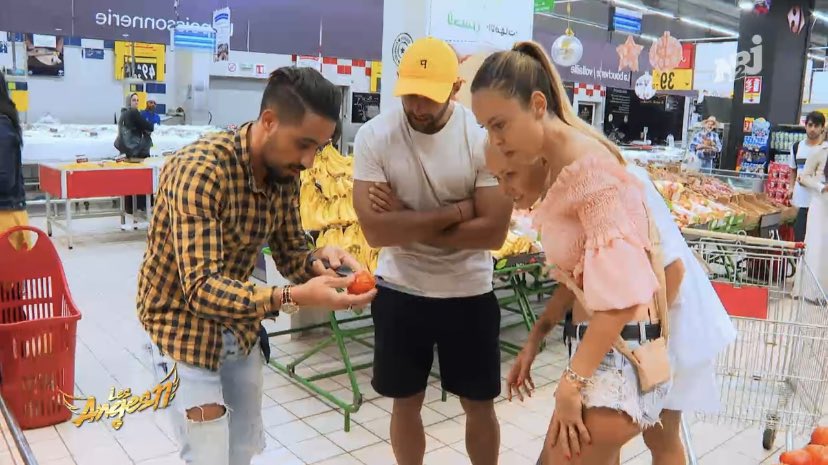 SourceOussama's tweet photo. @oussamapekinex2 dans l’épisode 24. #NRJ12 #LesAnges11 https://t.co/42aNBUPrr8