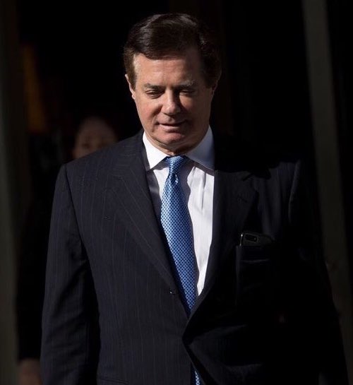 LadySif_DemCast's tweet photo. #TheResistance‼️
🚨BREAKING NEWS🚨

#ManafortSentencing

#Manifort ONLY GETS 47 MONTHS‼️ WHAT??

Manifort doesn’t apologize,or express any remorse 2 the Judge.He says he has felt humiliated &amp; asks 4 compassion
Judge says recommend sentence is too high
BULLSHIT

#EmptyTheCesspool https://t.co/PXUwtGgm8e