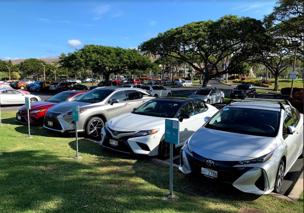 Some of our favorite things to do near our new station... eat #MonkeypodKitchen 🍕, drift in the Waikolohe Stream at <a href="/DisneyAulani/">DisneyAulani</a> 🌴, go for a round of golf ⛳️

#Hawaiisbestkitchens #Hawaiifoodie #KoOlinaResort #KoOlina  #MarriottKoOlina