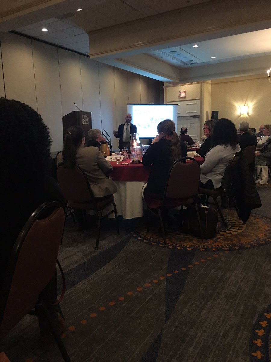 MmeCarbonneau's tweet photo. #langchat #FLAME19 Listening to @WLClassroom giving this year’s keynote talking about GenZ https://t.co/h58Iju0uRh