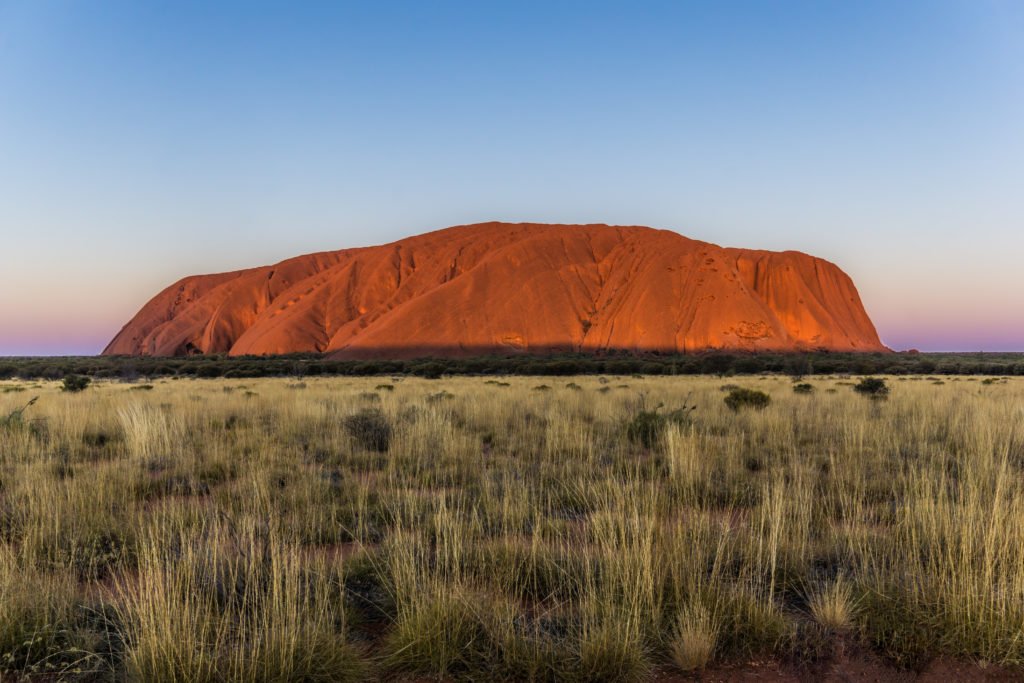 Schummmy's tweet photo. Yulara, Australia (Ayers Rock) https://t.co/SuHtGzHDmv #Archaeology #Birdwatching #Desert #Food #Hostel #Museum #Protected_Area #Trekking #Unesco_Site https://t.co/IOikzc8dmb https://t.co/xdtbbAOtyb