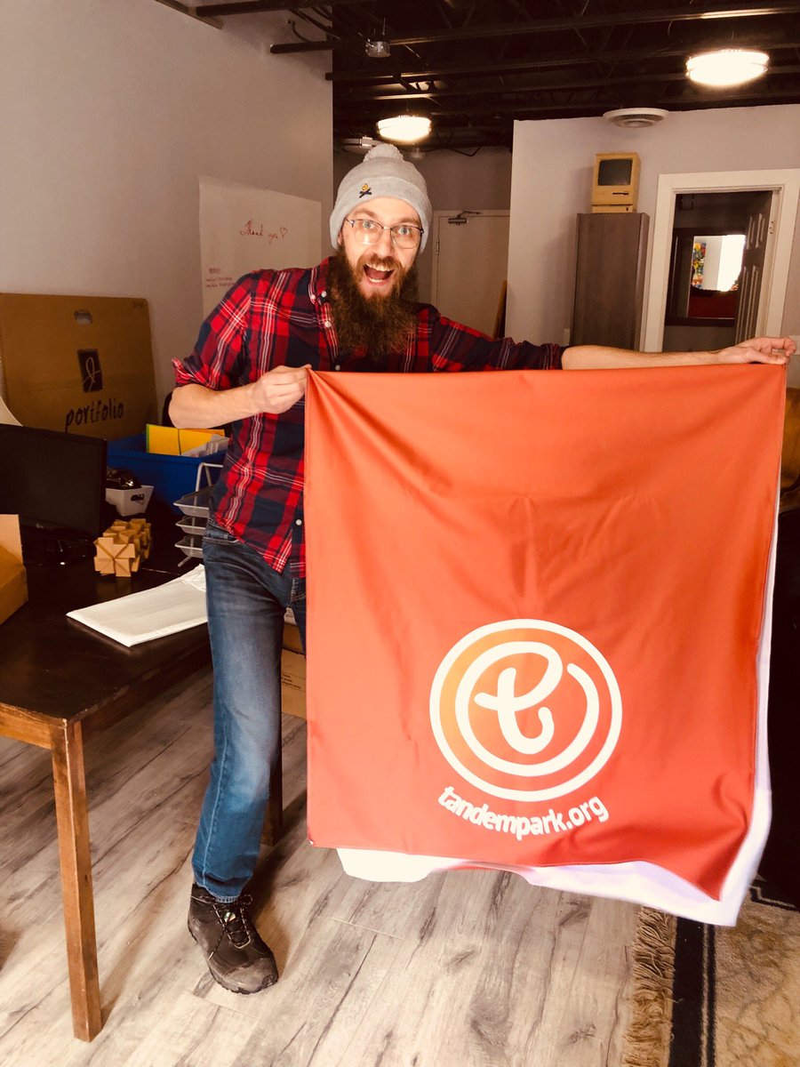 acreativespace's tweet photo. All set up in the new space! Feels like TCS more each day. Nice to see @twistofliam  of @tandempark follow us to 110 Dunlop St E, Suite 201. Only 800 sf. We call it TCS Lite. 😎 We have room for more coworkers, so come join us! Call ahead. 795-812-0689. Open House TBD.#coworking https://t.co/4yK4JCd8GZ