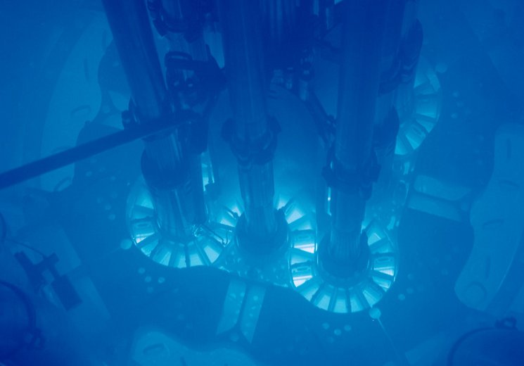ENERGY's tweet photo. A new fast test reactor slated for 2025 will help accelerate development of the nuclear energy technologies of tomorrow. ⚛️⚡

Get the details. ▶️ https://t.co/IcmAmUAvAB  @GovNuclear https://t.co/OVfkgd4lMI