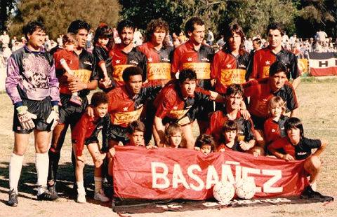 Club Atlético Basañez 1992 (<a href="/basaoficial/">C.A. Basañez</a> ) Sergio Navarro, Nelson Quevedo, Osvaldo Streccia, José  E. De Los Santos, Jacinto Cabrera, Luis Romero y Ariel Krasouski. Luis Cardozo, Juan González, Alejandro Aguerre, Washington Méndez.