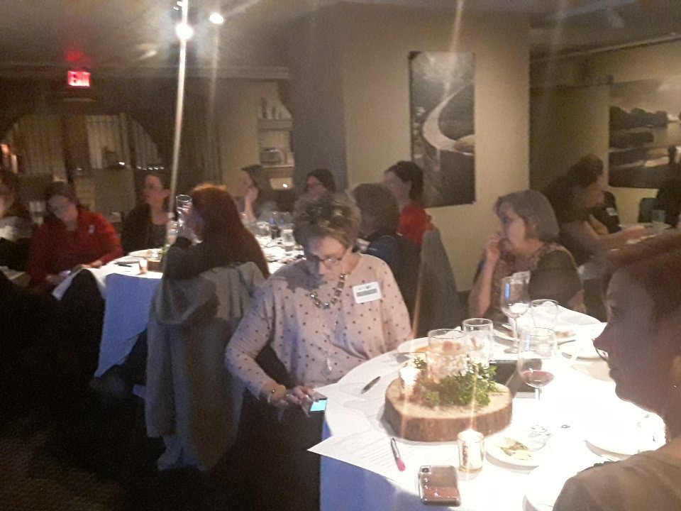 ClevelandCleONS's tweet photo. Great dinner and great discussion. https://t.co/JP4Z6f5ANz