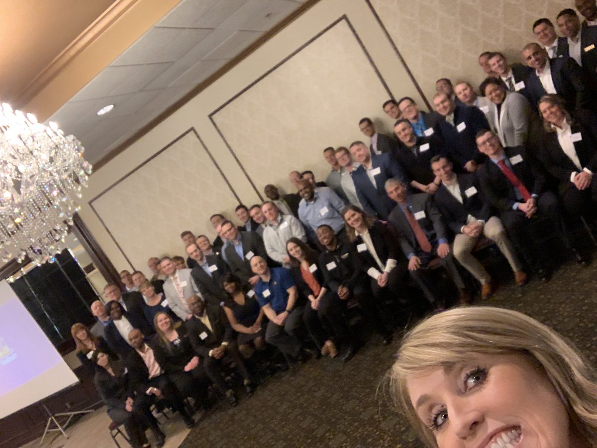 Holy Brightness #teamnorth!! 😎 So great to interact with each of you! I loved hearing your unique ideas and thoughts! What a great group of new partners!! Congratulations!!!! 🎉🎉🎉 #TogetherWeAreUPS #shinebright #useyourvoice #bethedifference <a href="/Gr8LakesUPSers/">Great Lakes UPSers</a>